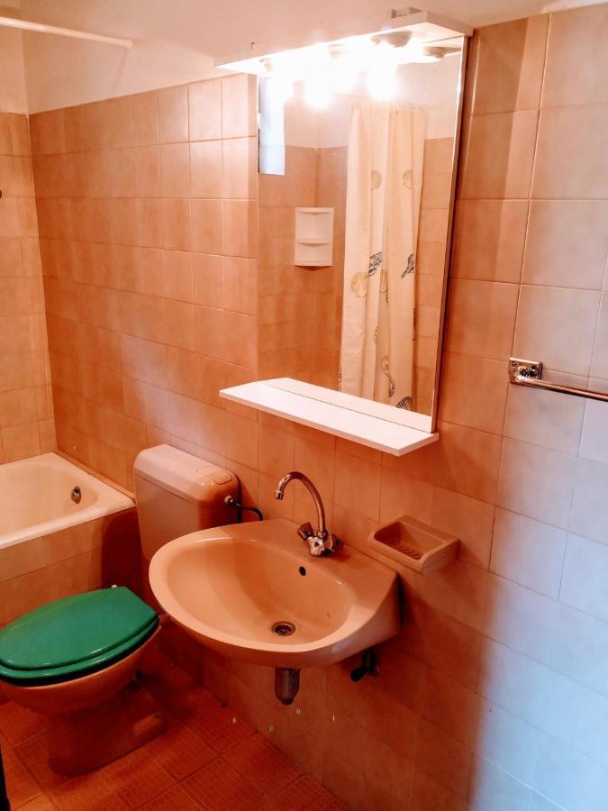 Apartments Asija Брела Екстериор снимка